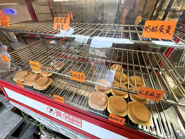 台南新營點心推薦紅豆餅鮮奶茶海邊那個職人首座車輪餅貓與蟲的遊記生活 (1).jpg