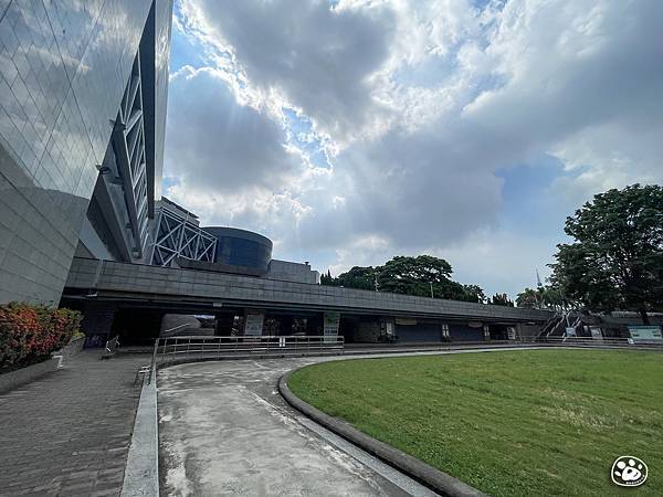 貓與蟲永恆聖母院巴黎VR沉浸體驗高雄科工館票價停車費用展期時間流程 (7).jpg