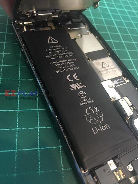 iphone5電池膨脹