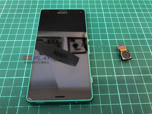 Sony Z3C更換後鏡頭