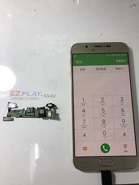 三星A8更換充電尾插 三星A8更換充電尾插