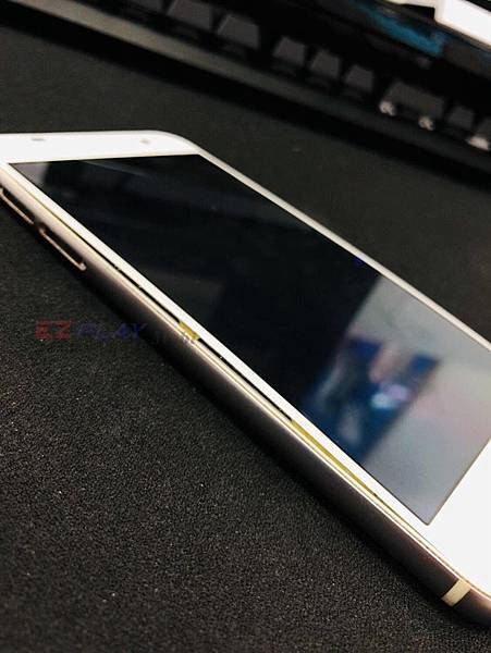 HTC A9面板怎會隆起 HTC A9面板怎會隆起