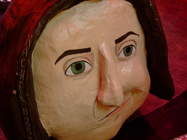 25 25