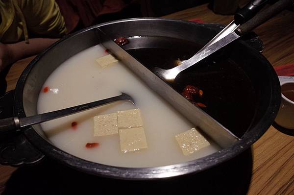 R0040094.JPG R0040094.JPG