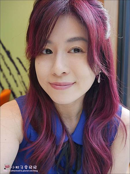 台北士林<尚洋髮藝士林店>美髮染髮Kevin店長打造女人最愛的秋冬亮眼浪漫紫紅色系