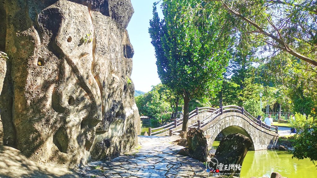 台北中國風建築｜雙溪公園｜大池塘、中式涼亭、雙溪公園步道｜雙溪公園交通_靈王問路 (9).PNG