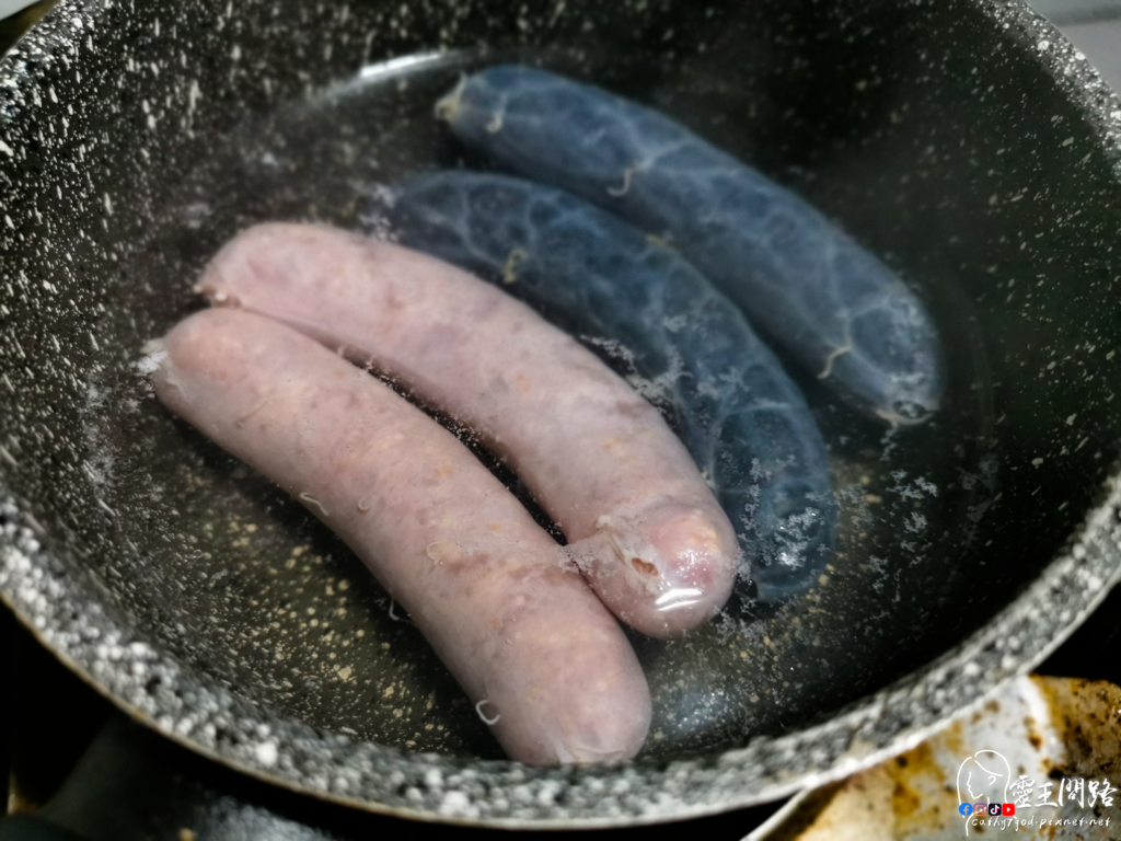 香腸怎麼煎？年節送禮｜宅配推薦｜香腸世家｜香腸禮盒｜宅配食材推薦盒｜創新口味香腸 (6).png