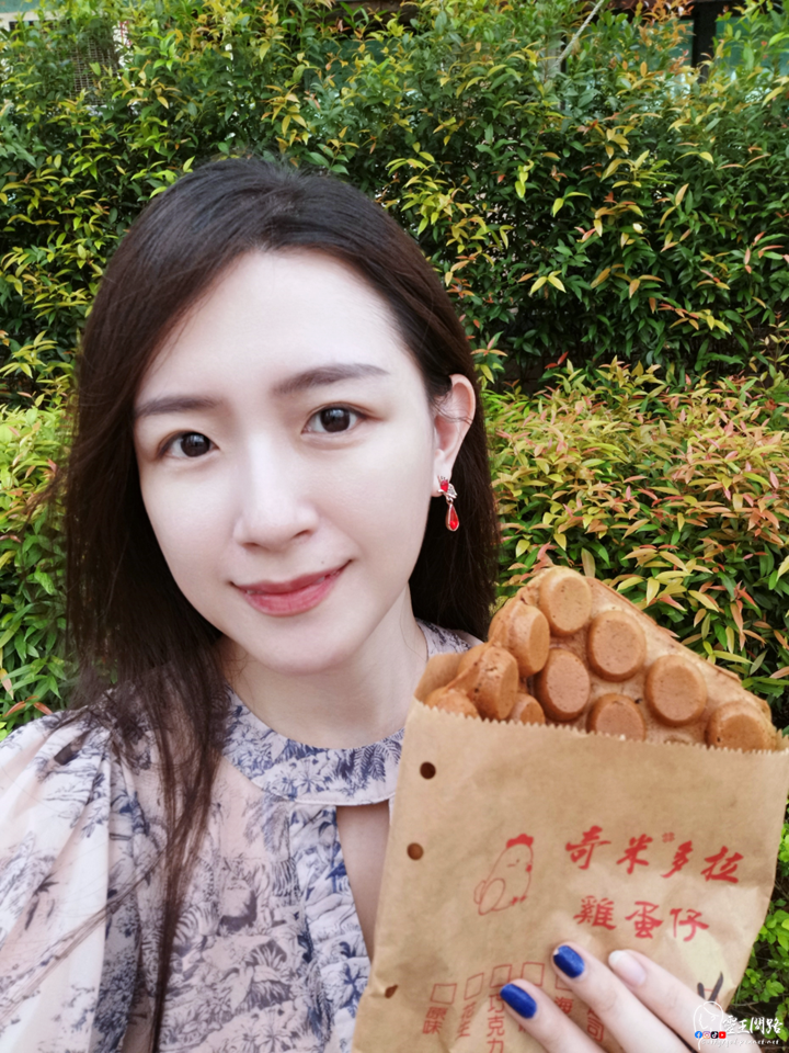 三峽老街美食推薦｜奇米多拉雞蛋仔｜奇米多拉花式雞蛋仔｜串燒雞蛋仔｜花式冰淇淋雞蛋仔｜叭噗冰淇淋｜外酥內軟｜空包彈｜串串雞蛋仔｜內餡雞蛋仔｜格子餅｜混和雞蛋仔｜叭噗雞蛋仔 (1).PNG