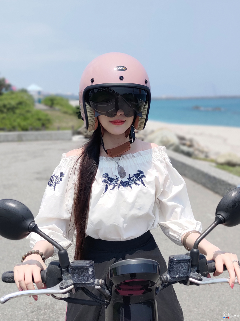 【安全帽推薦】女生一定會愛的8色！LEEHI復古騎士安全帽 (8).jpg