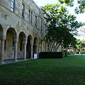 UQ 4