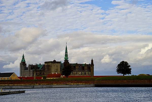 莎士比亞的後台探班：走進丹麥克倫堡的傳說