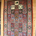 伊朗館外的絨毯