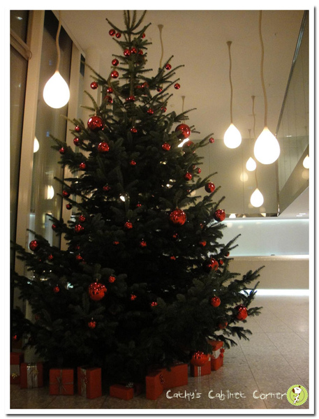 瑞士飯店的聖誕樹.jpg