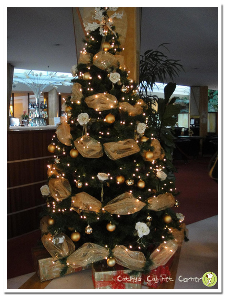 羅馬飯店的聖誕樹.jpg