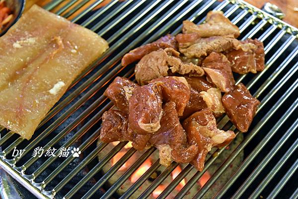 韓國釜山美食|88烤肉나노갈매기 西面站烤肉吃到飽，痛快享受