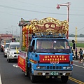 2011大甲媽祖繞境新港_21.JPG