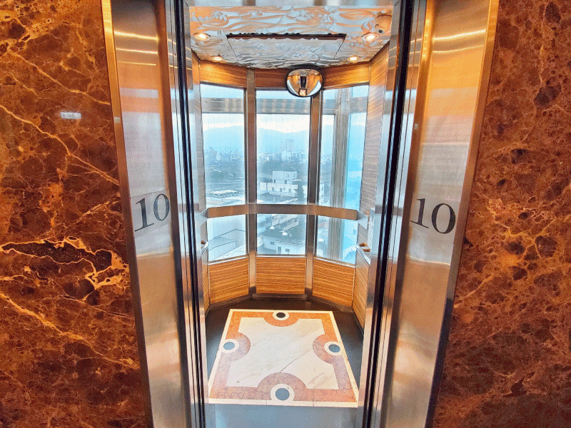 走廊電梯.gif