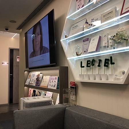 IMG_5449.jpg IMG_5449.jpg