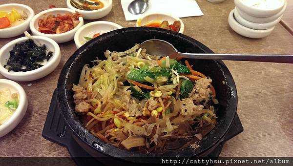 朝鮮味-石鍋嗶嗶飯 朝鮮味-石鍋嗶嗶飯