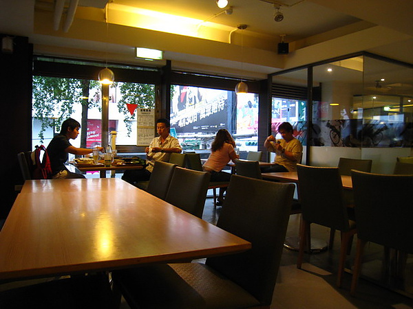 IMG_1304 三輪車人氣茶房_resize.JPG IMG_1304 三輪車人氣茶房_resize.JPG