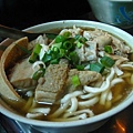 IMG_2826 建宏牛肉麵-小牛雜麵.JPG