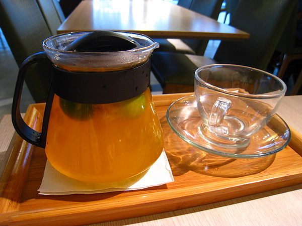 IMG_1309 三輪車人氣茶房-熱桔茶_resize.JPG IMG_1309 三輪車人氣茶房-熱桔茶_resize.JPG