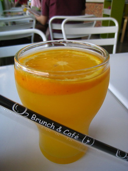 IMG_2588 歐圖咖啡及早午餐_柳橙汁_resize.JPG