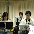 對面的動感OBOE 2人組