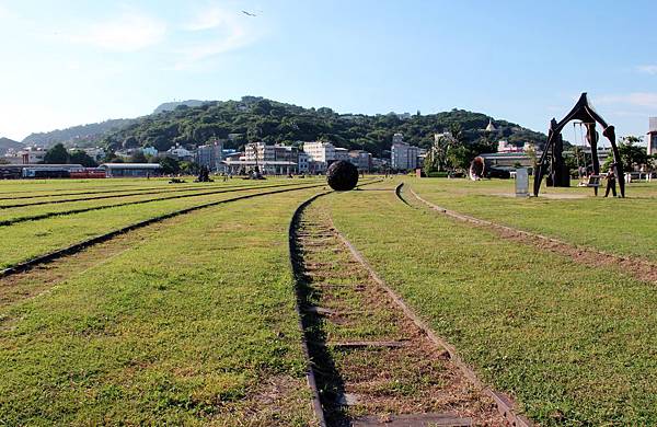 高雄百年鐵道廣場