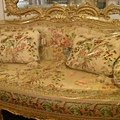 D3_16 Queen Marie's sofa.JPG