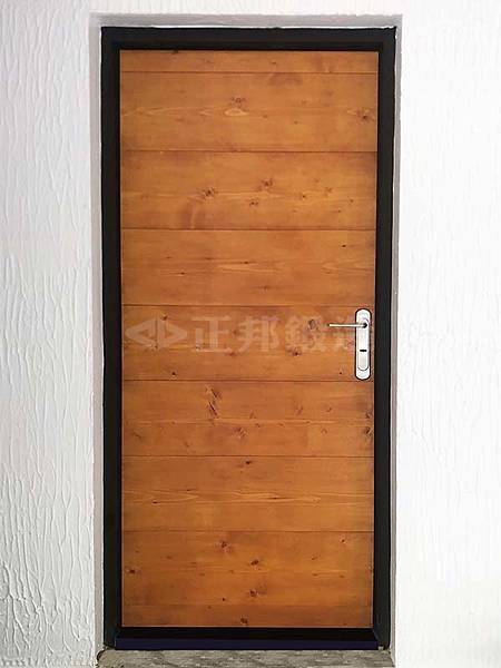 _1368900.jpg 【居家 大門設計】居家大門雙面雙材質設計