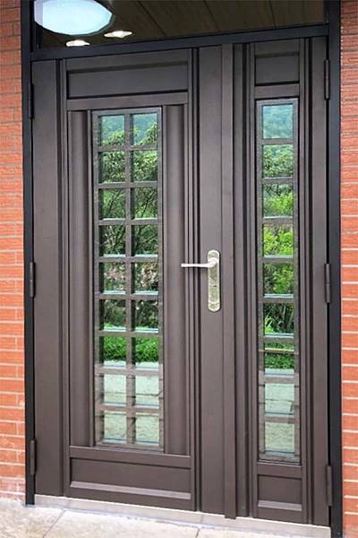 door-wrapping_2.jpg door-wrapping_2.jpg