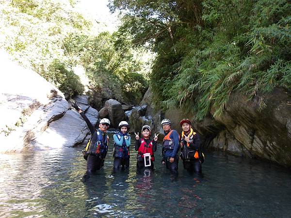 LINE_ALBUM_2024-0914~0917 中秋台東溯溪Day2_240918_167.jpg