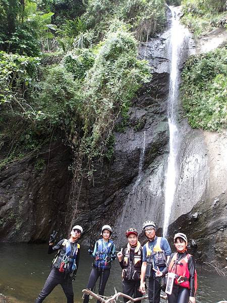 LINE_ALBUM_2024-0914~0917 中秋台東溯溪Day3_240918_13.jpg