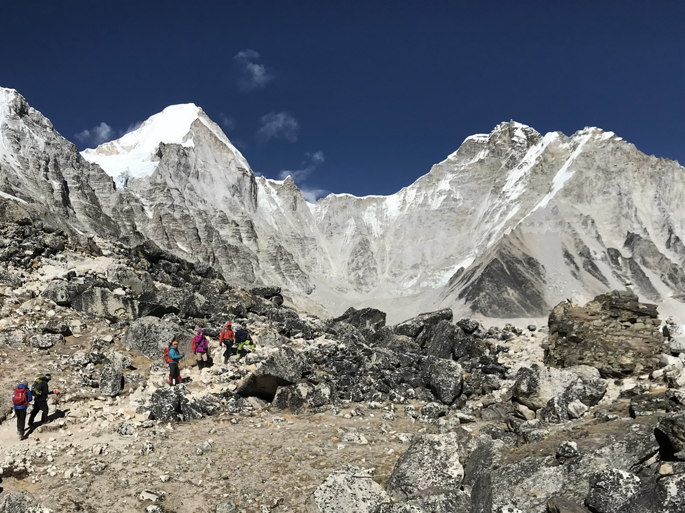 尼泊爾：聖母峰基地營健行 -7 Lobuche（羅布崎）→G