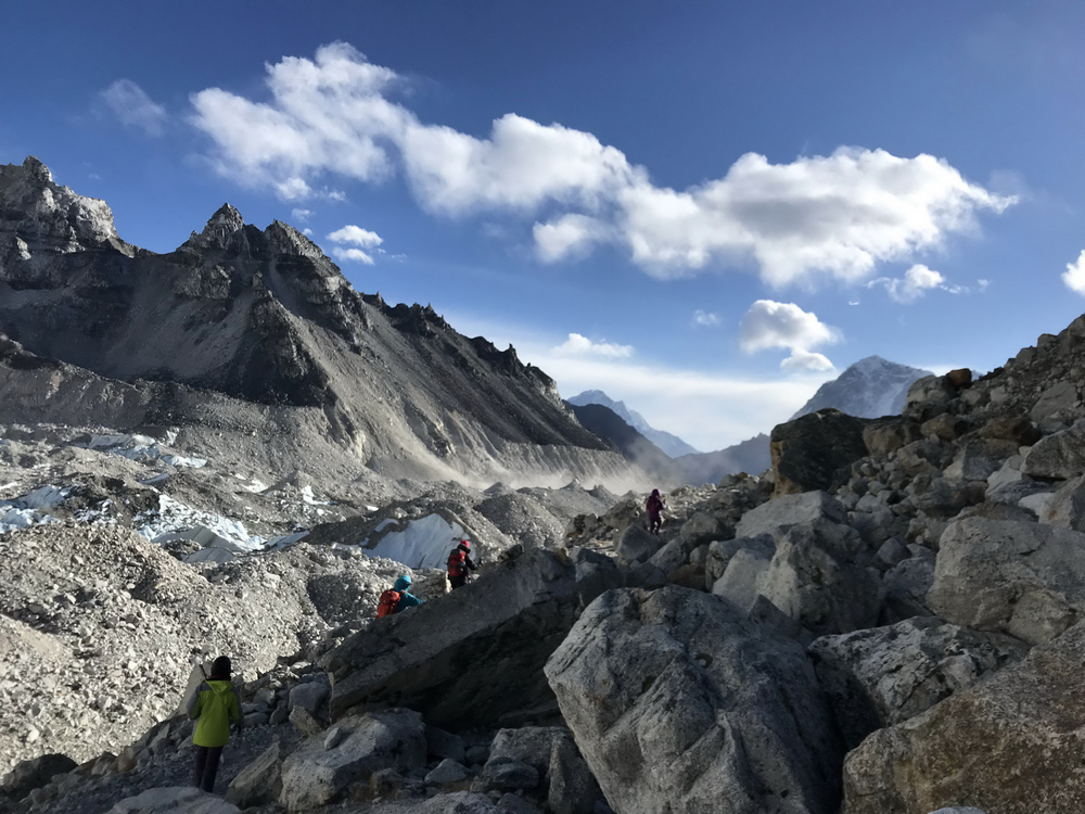 尼泊爾：聖母峰基地營健行 -7 Lobuche（羅布崎）→G