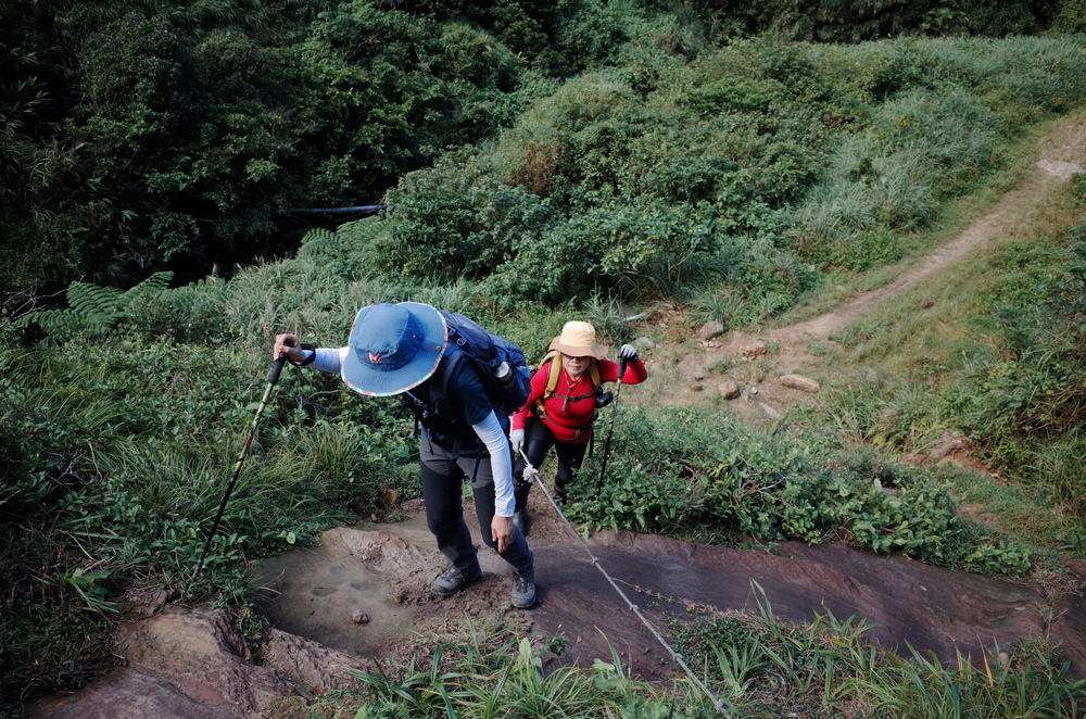 黃金九稜：南雅山西峰、南雅山、門牙岩小O繞