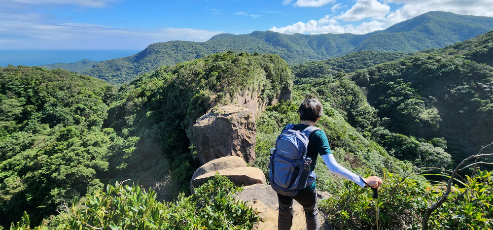 黃金九稜：南雅山西峰、南雅山、門牙岩小O繞