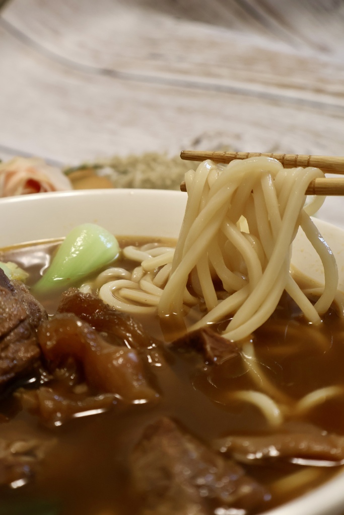 漢來美食五星飯店港點在家就吃的到！宅配美食推薦！鮮蝦腐皮卷、