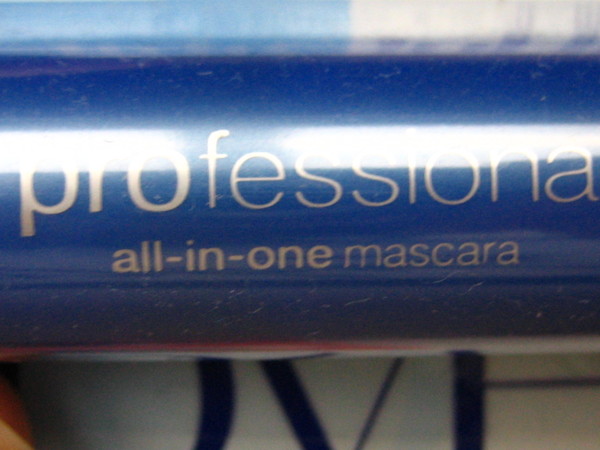 CoverGirl Mascara02