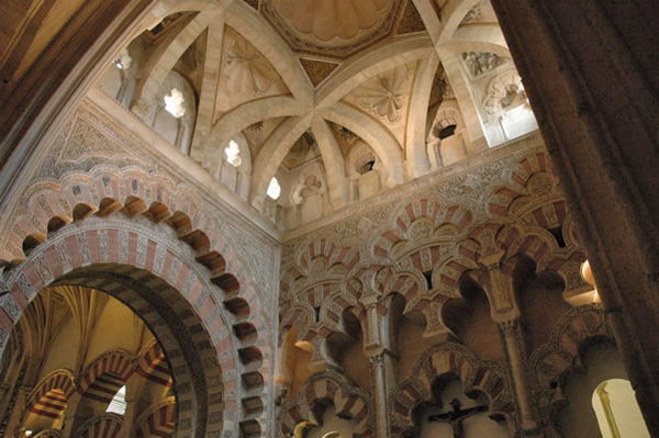 mosque_interior_228_jpg.jpg