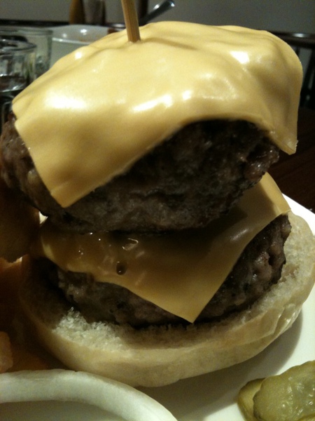 En Burger - double cheese burger -近照.jpg