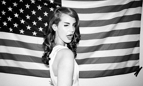 Lana-Del-Rey-7