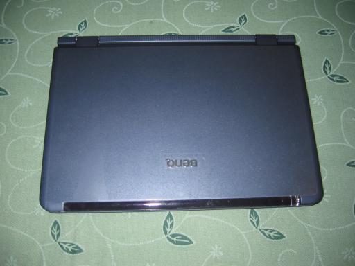 BenQ JoyBook S72