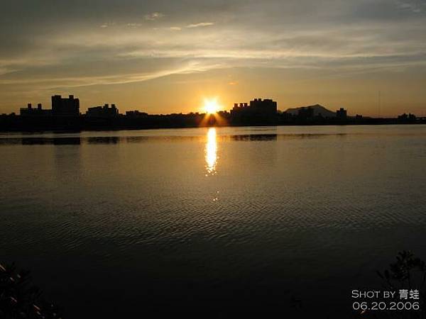 延平河濱公園