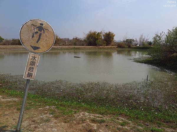 高雄.田寮月世界