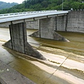 鯉魚潭)溢洪道