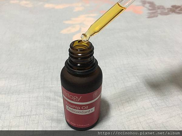 女人知己試用大隊,trilogy,紐西蘭天然有機品牌,trilogy逆齡抗老有機玫瑰果油,抗老,天然有機認證,玫瑰果油,保濕滋潤,天然萃取植物精華,淡化細紋,Rosapene專利抗老成分