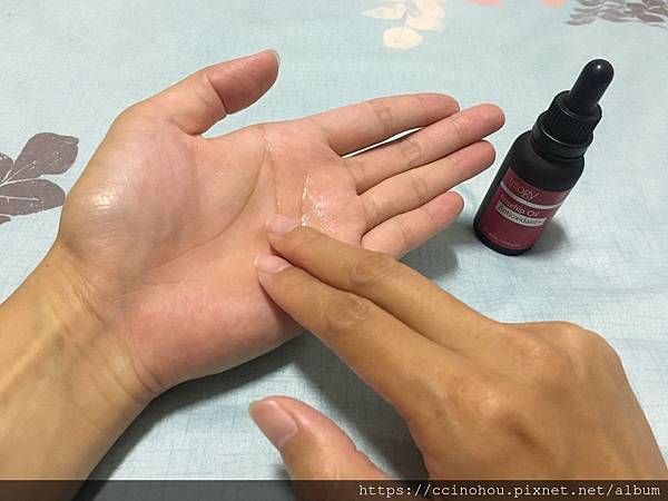 女人知己試用大隊,trilogy,紐西蘭天然有機品牌,trilogy逆齡抗老有機玫瑰果油,抗老,天然有機認證,玫瑰果油,保濕滋潤,天然萃取植物精華,淡化細紋,Rosapene專利抗老成分