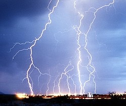 250px-Lightning3.jpg